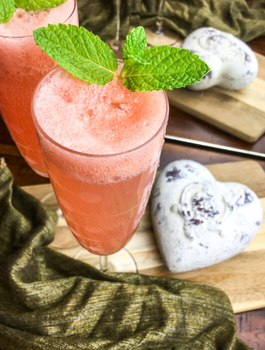 Grapefruit Mimosas with Fresh Mint