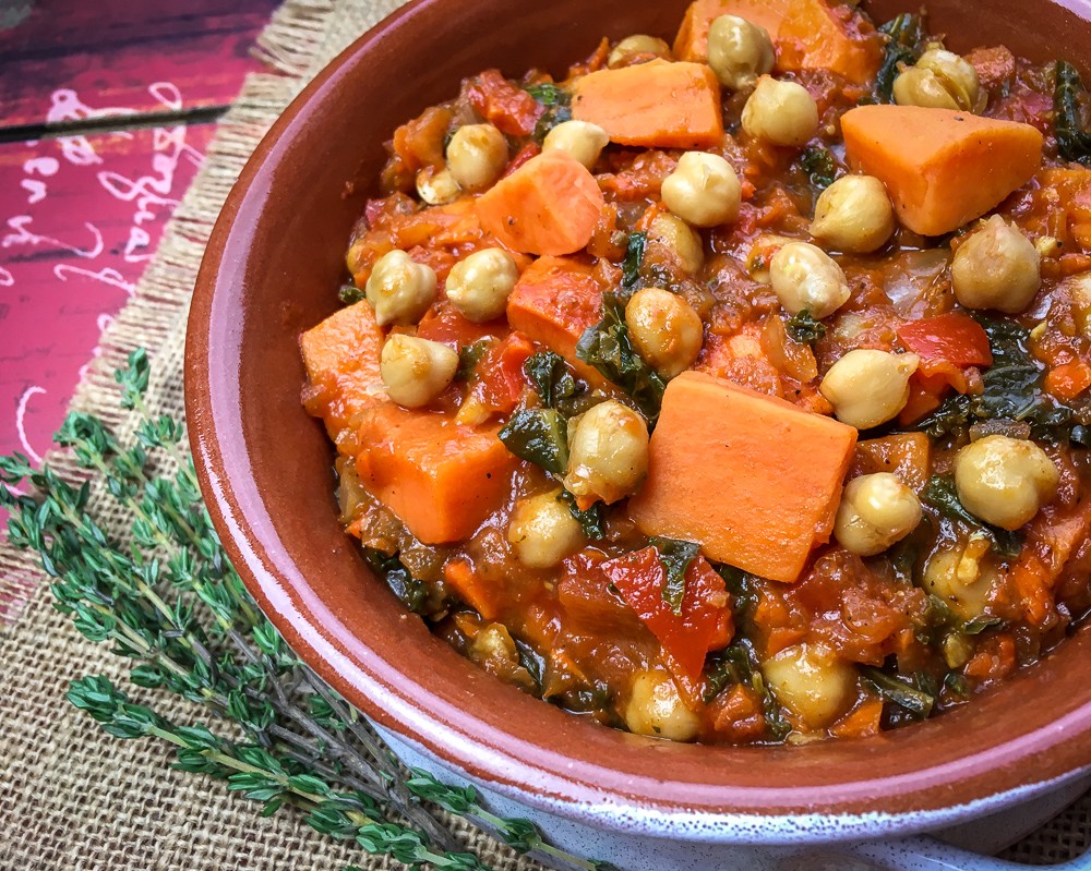 Spicy Moroccan-Inspired Chickpea Stew